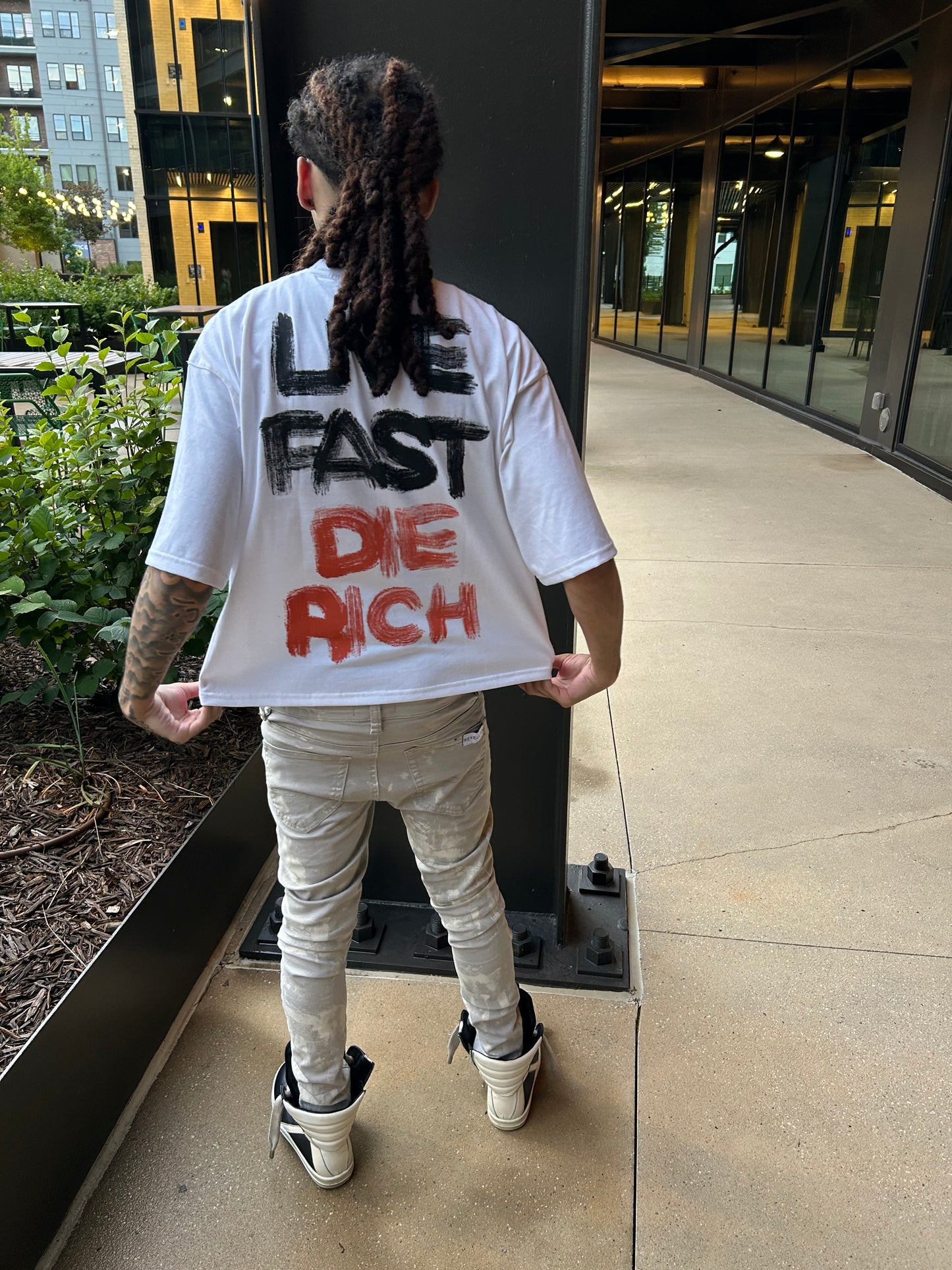 “Money Vision” tee